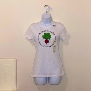 BNWT The Office Schrute Farms Bed & Breakfast Tee